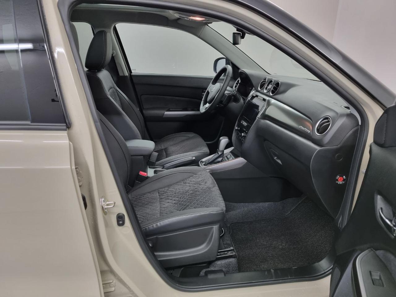 SUZUKI Vitara 1.4 Hybrid A/T 4WD AllGrip Starview - 9