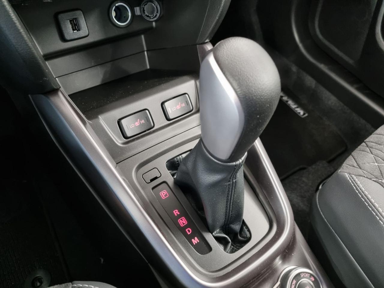 SUZUKI Vitara 1.4 Hybrid A/T 4WD AllGrip Starview - 12