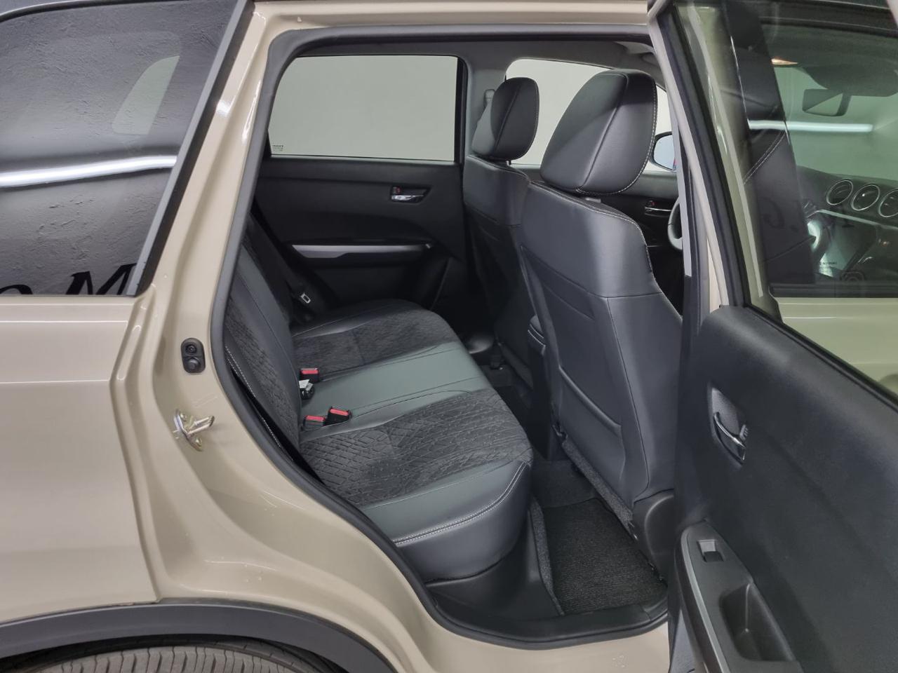 SUZUKI Vitara 1.4 Hybrid A/T 4WD AllGrip Starview - 24