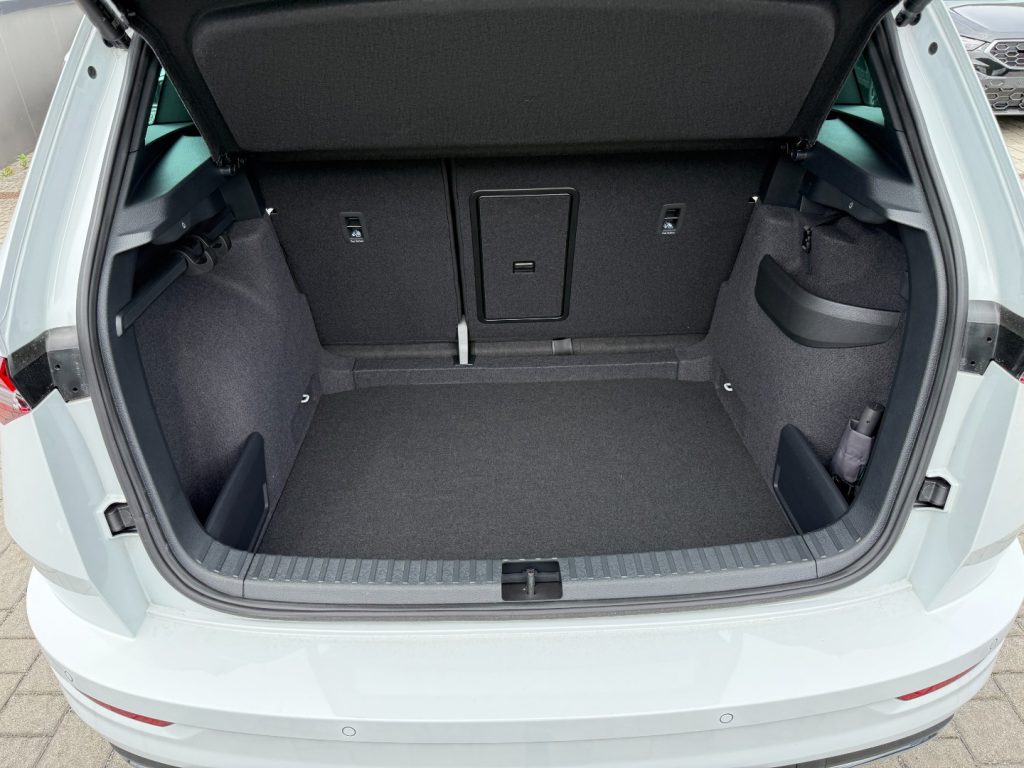 SKODA Karoq 1.5 TSI DSG SportLine GANCIO Matrix Cam Smart Link - 19
