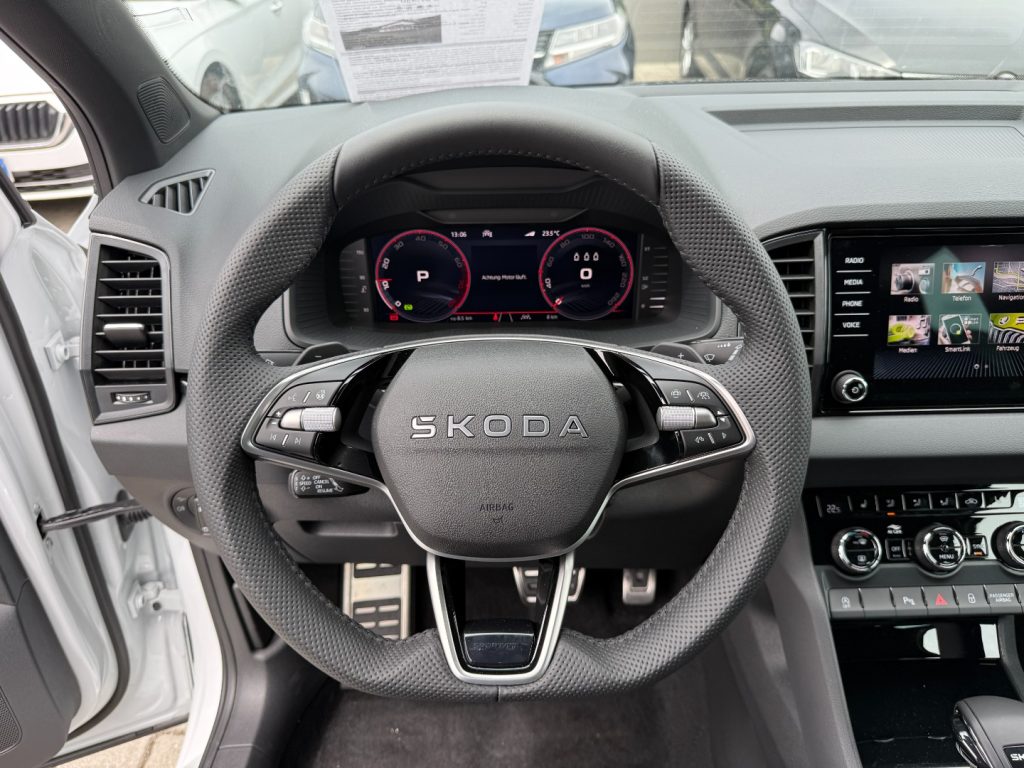SKODA Karoq 1.5 TSI DSG SportLine GANCIO Matrix Cam Smart Link - 7