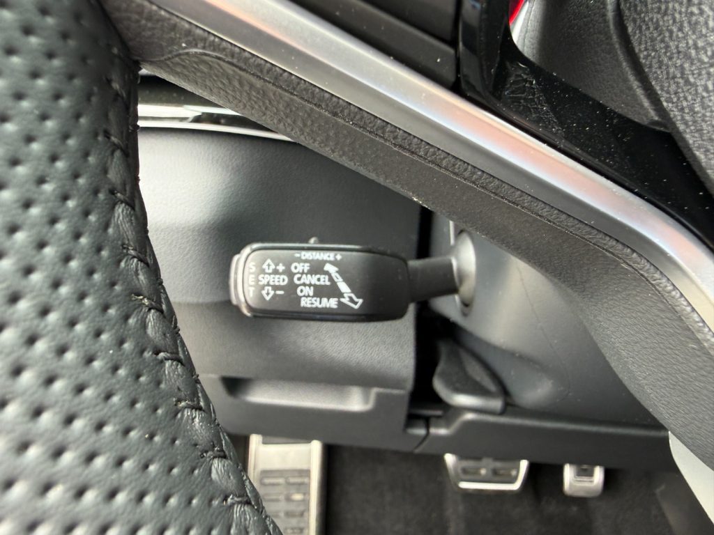 SKODA Karoq 1.5 TSI DSG SportLine GANCIO Matrix Cam Smart Link - 10