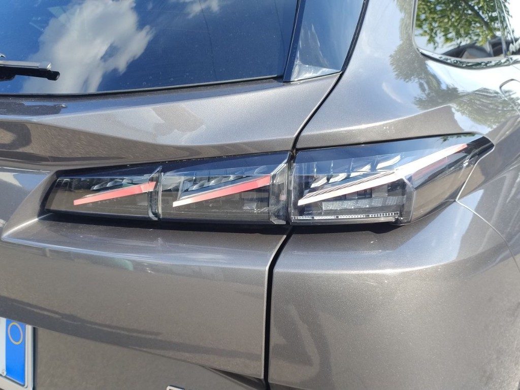 PEUGEOT 308 BlueHDi 130 S&S EAT8 SW GT Pack - 6