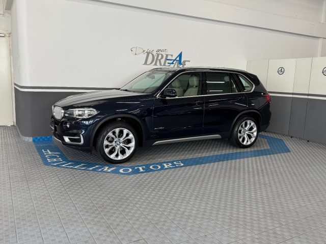 BMW X5 Imperialblau metallizzato