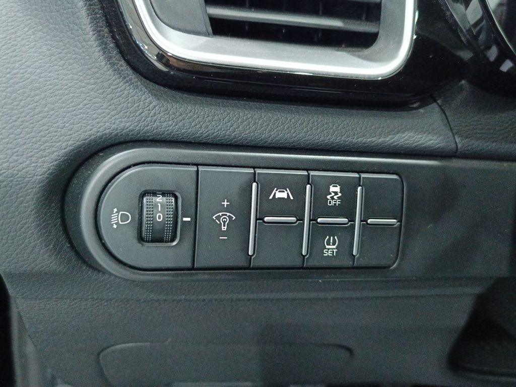 KIA XCeed 1.5 T-GDi 160 CV MHEV iMT Style - 19
