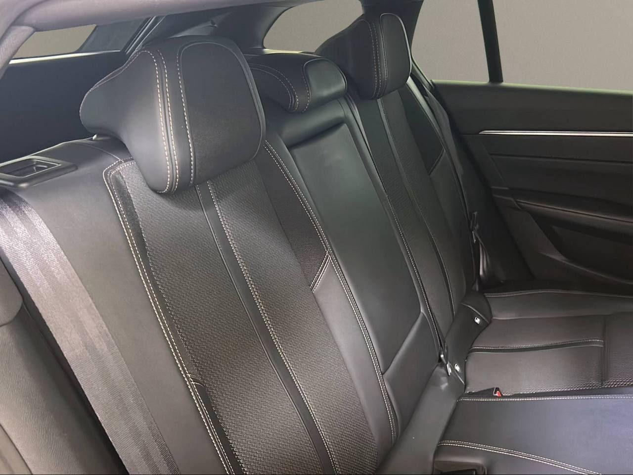 PEUGEOT 508 Plug-in Hybrid 225 e-EAT8 SW GT TETTO APRIBILE - 13