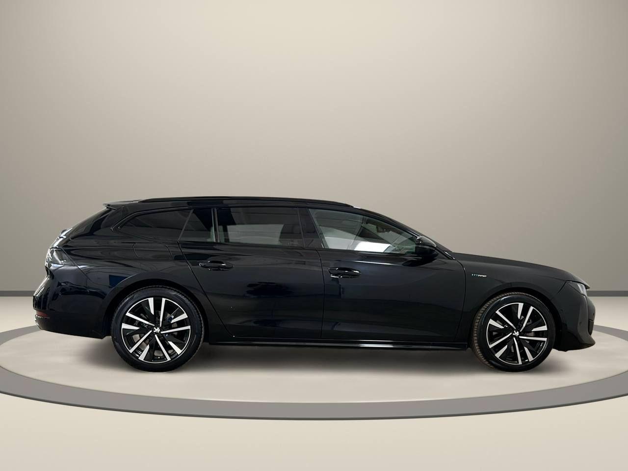 PEUGEOT 508 Plug-in Hybrid 225 e-EAT8 SW GT TETTO APRIBILE - 4