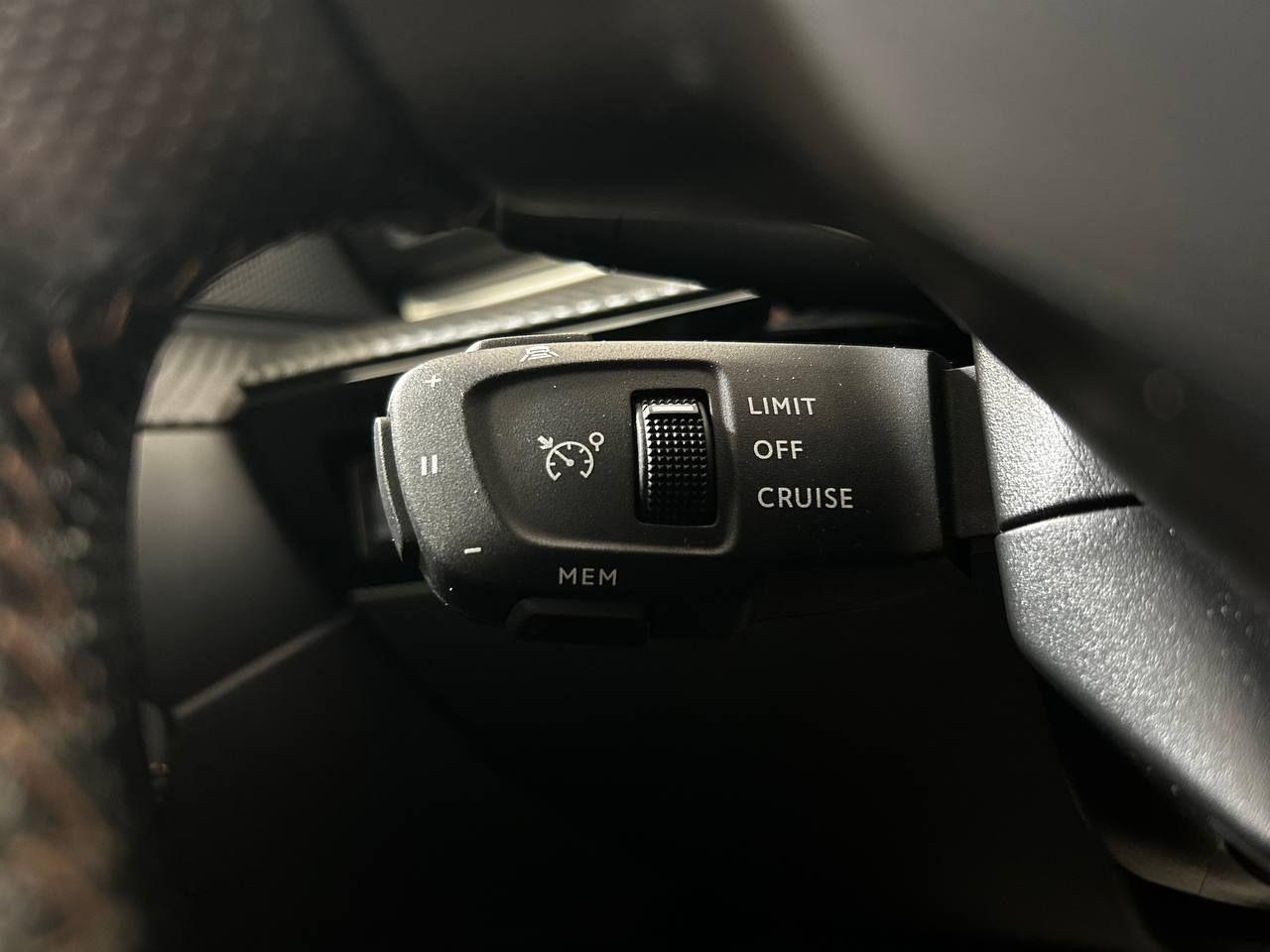 PEUGEOT 508 Plug-in Hybrid 225 e-EAT8 SW GT TETTO APRIBILE - 20