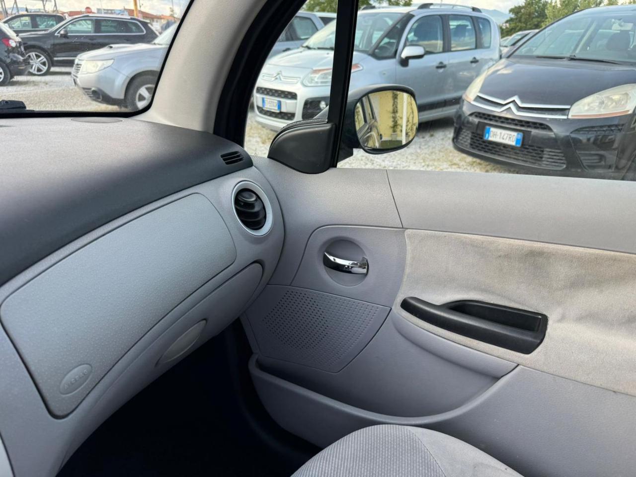 CITROEN C3 1.1 Elegance GPL - 10