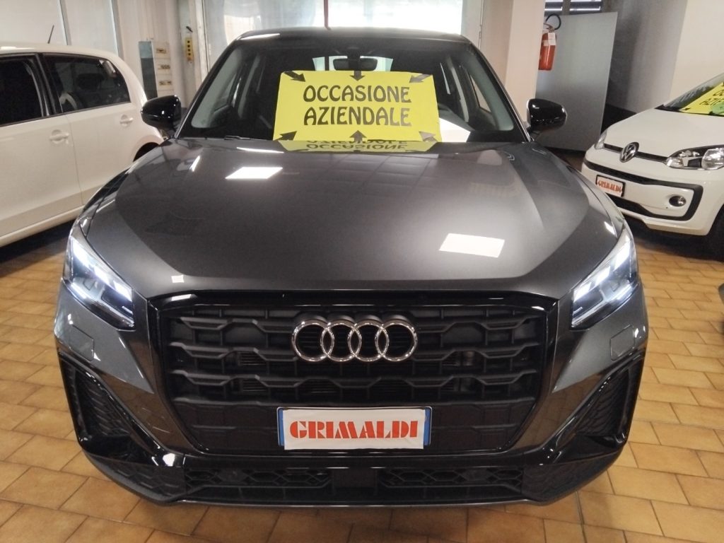 AUDI Q2 35 TDI S tronic Identity Black MATRIX 19 - 2