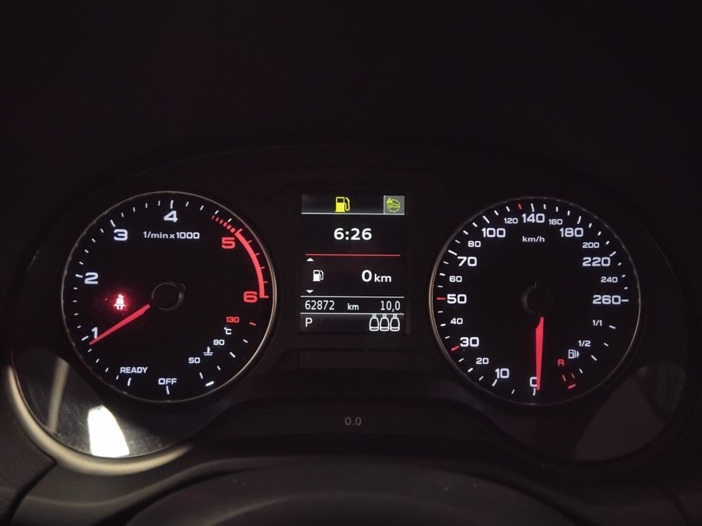 AUDI Q2 35 TDI S tronic Identity Black MATRIX 19 - 17