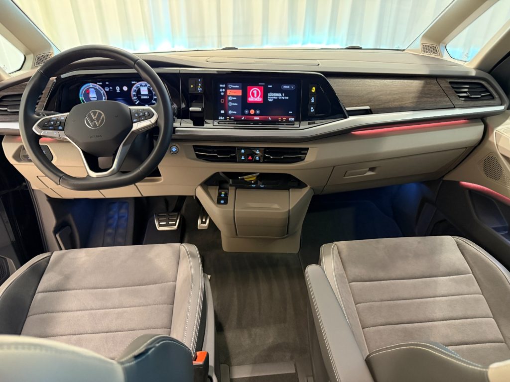 VOLKSWAGEN Multivan 1.5PHEV DSG 4M BiColor Style 7P 19Matrix Pano - 6