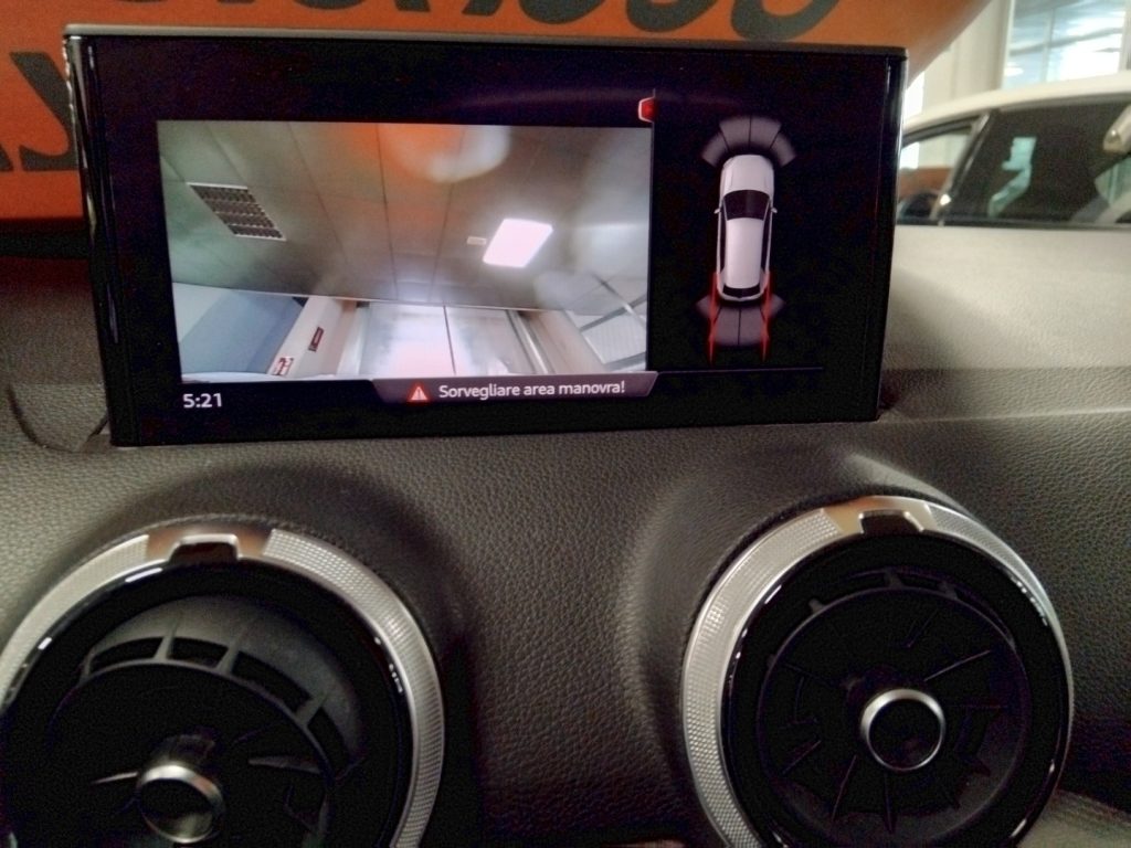 AUDI Q2 35 TFSI S tronic Admired Advanced MATRIX VIDEO - 19