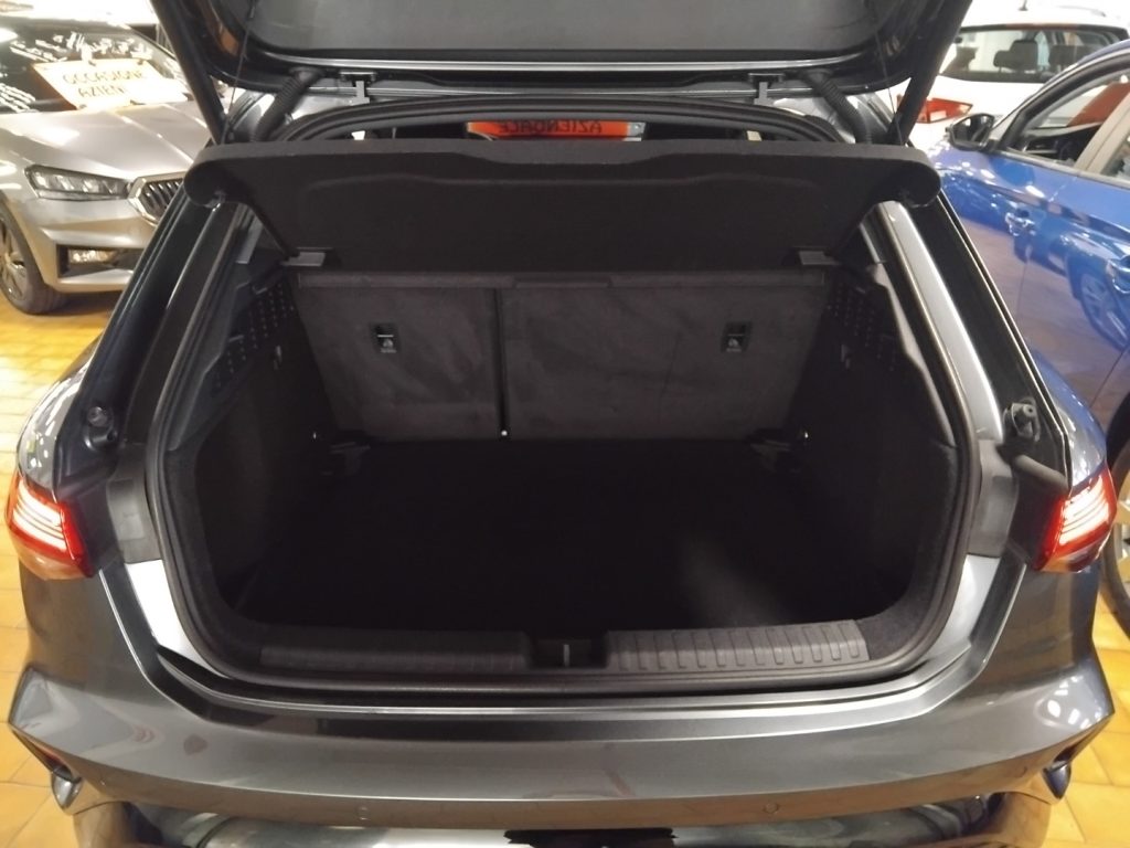 AUDI A3 SPORTBACK 35 TDI S tronic S line GR.SPECIAL DAY - 9