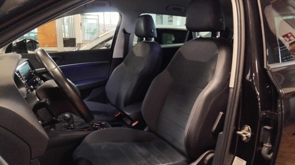 SEAT Ateca 1.6 TDI DSG Black Edition 18 GRIMALDI SPECIAL DAY - 16