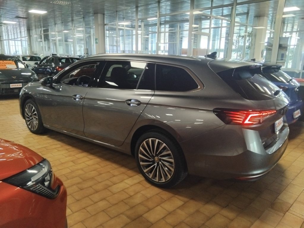 SKODA Superb 2.0 TDI DSG Wag. Laurin&Klement GRIMALDI SP. DAY - 4