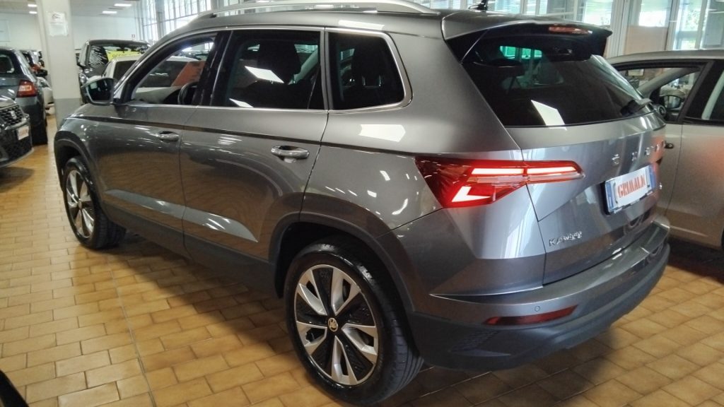 SKODA Karoq 2.0 TDI SCR 4x4 DSG Style C/GRIMALDI SPECIAL DAY - 4