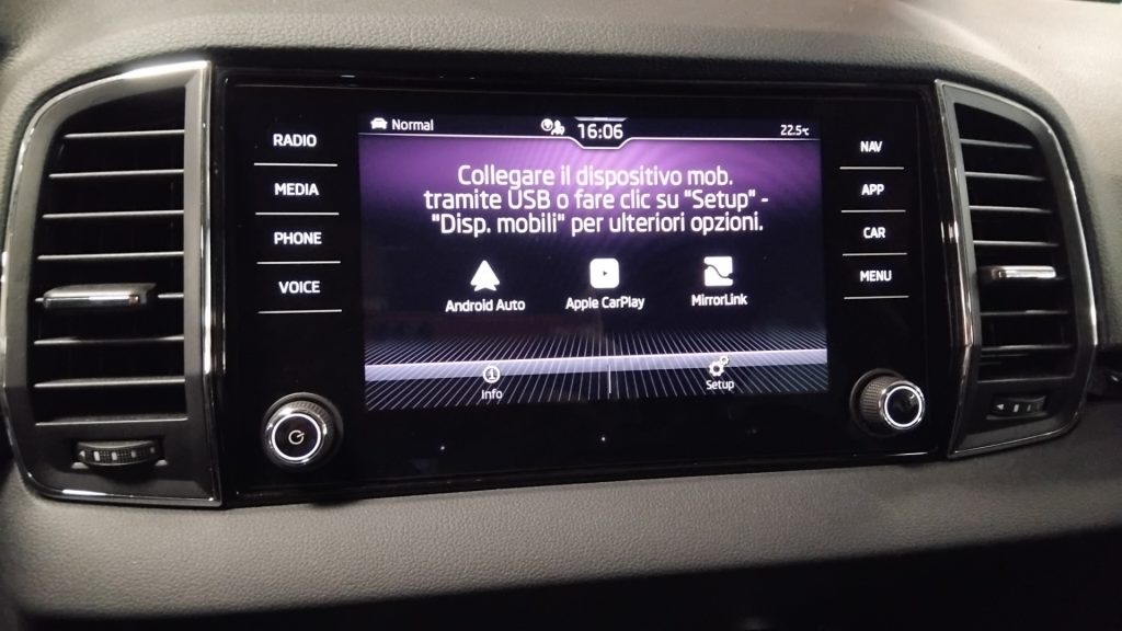 SKODA Karoq 2.0 TDI SCR 4x4 DSG Style C/GRIMALDI SPECIAL DAY - 21