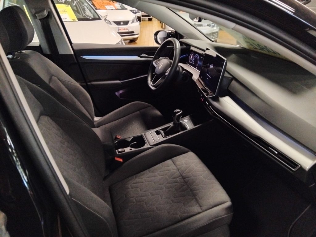 VOLKSWAGEN Golf 2.0 TDI 115 CV SCR Life C/GRIMALDI SPECIAL DAY - 12