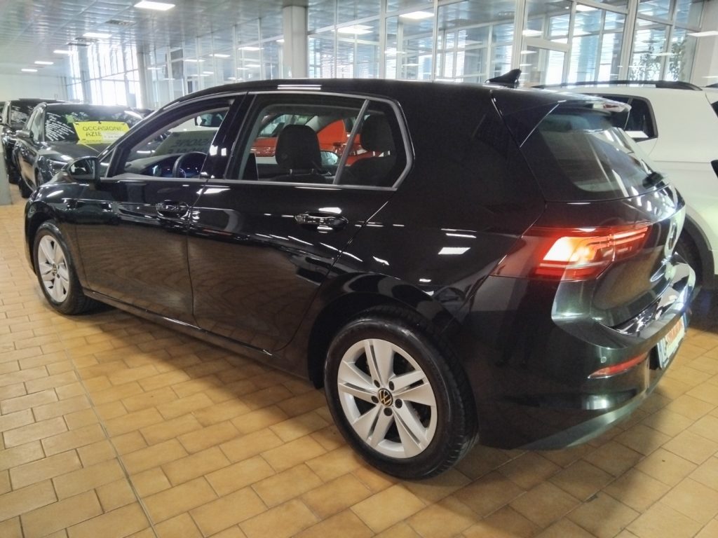 VOLKSWAGEN Golf 2.0 TDI 115 CV SCR Life C/GRIMALDI SPECIAL DAY - 4
