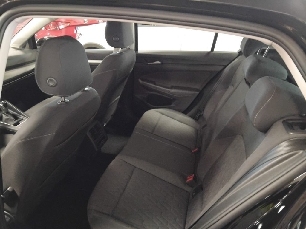 VOLKSWAGEN Golf 2.0 TDI 115 CV SCR Life C/GRIMALDI SPECIAL DAY - 7