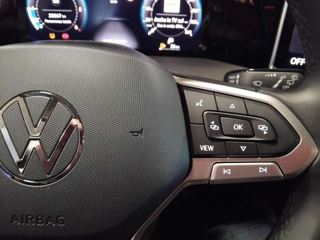VOLKSWAGEN Golf 2.0 TDI 115 CV SCR Life C/GRIMALDI SPECIAL DAY - 21
