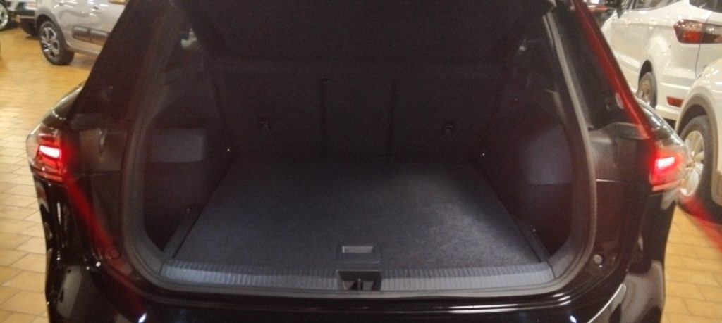VOLKSWAGEN Tiguan 2.0 TDI 150 CV DSG R-Line C/GRIMALDI SP.DAY - 5