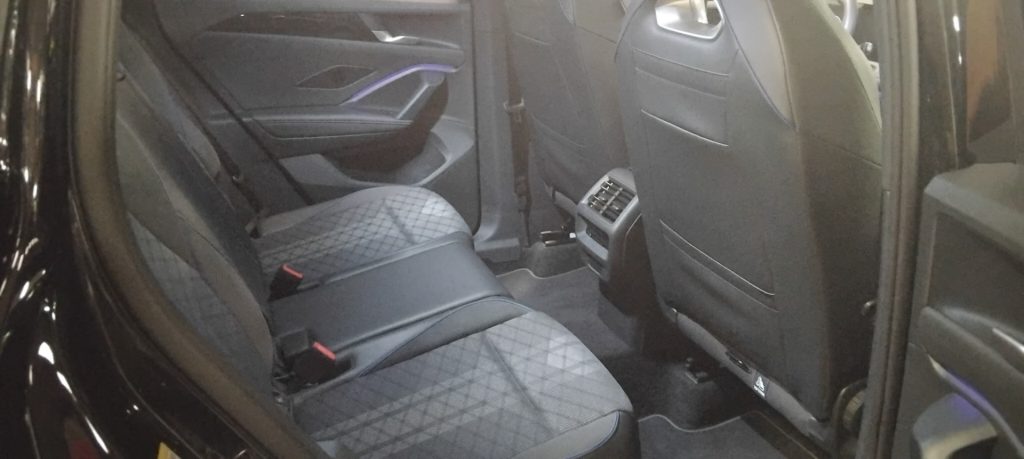 VOLKSWAGEN Tiguan 2.0 TDI 150 CV DSG R-Line C/GRIMALDI SP.DAY - 9