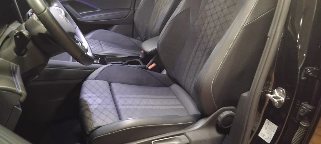 VOLKSWAGEN Tiguan 2.0 TDI 150 CV DSG R-Line C/GRIMALDI SP.DAY - 14