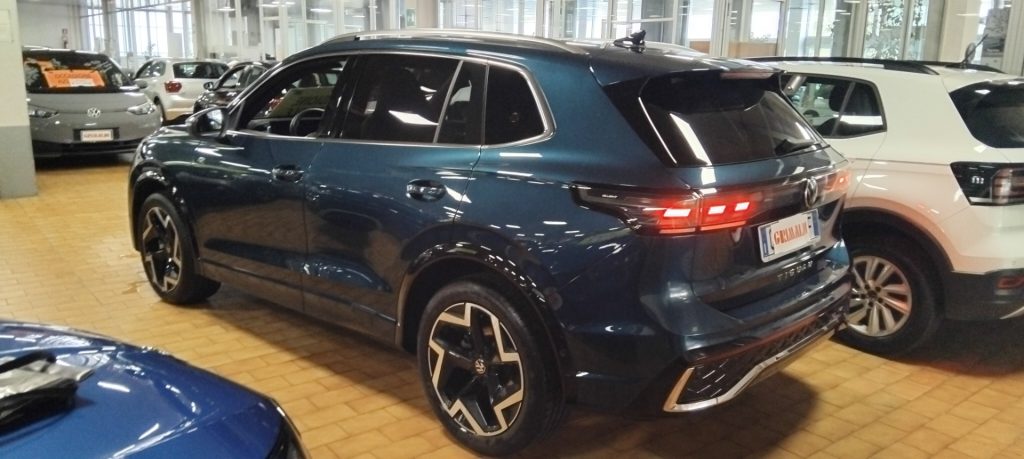 VOLKSWAGEN Tiguan 2.0 TDI 150 CV DSG R-Line C/GRIMALDI SPEC.DAY - 6
