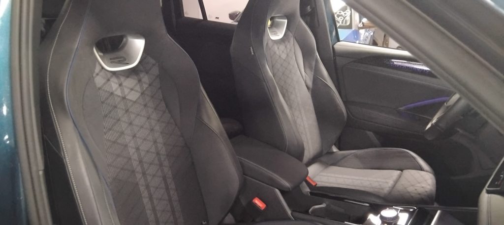 VOLKSWAGEN Tiguan 2.0 TDI 150 CV DSG R-Line C/GRIMALDI SPEC.DAY - 16
