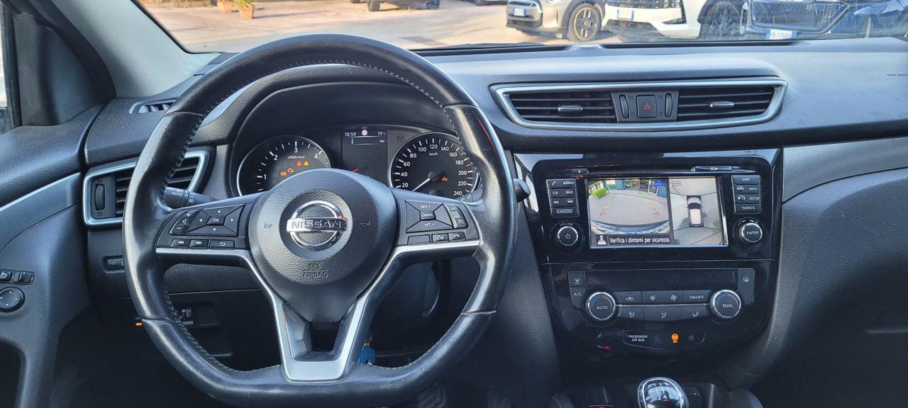 NISSAN Qashqai 1.5 dCi N-Connecta - 8