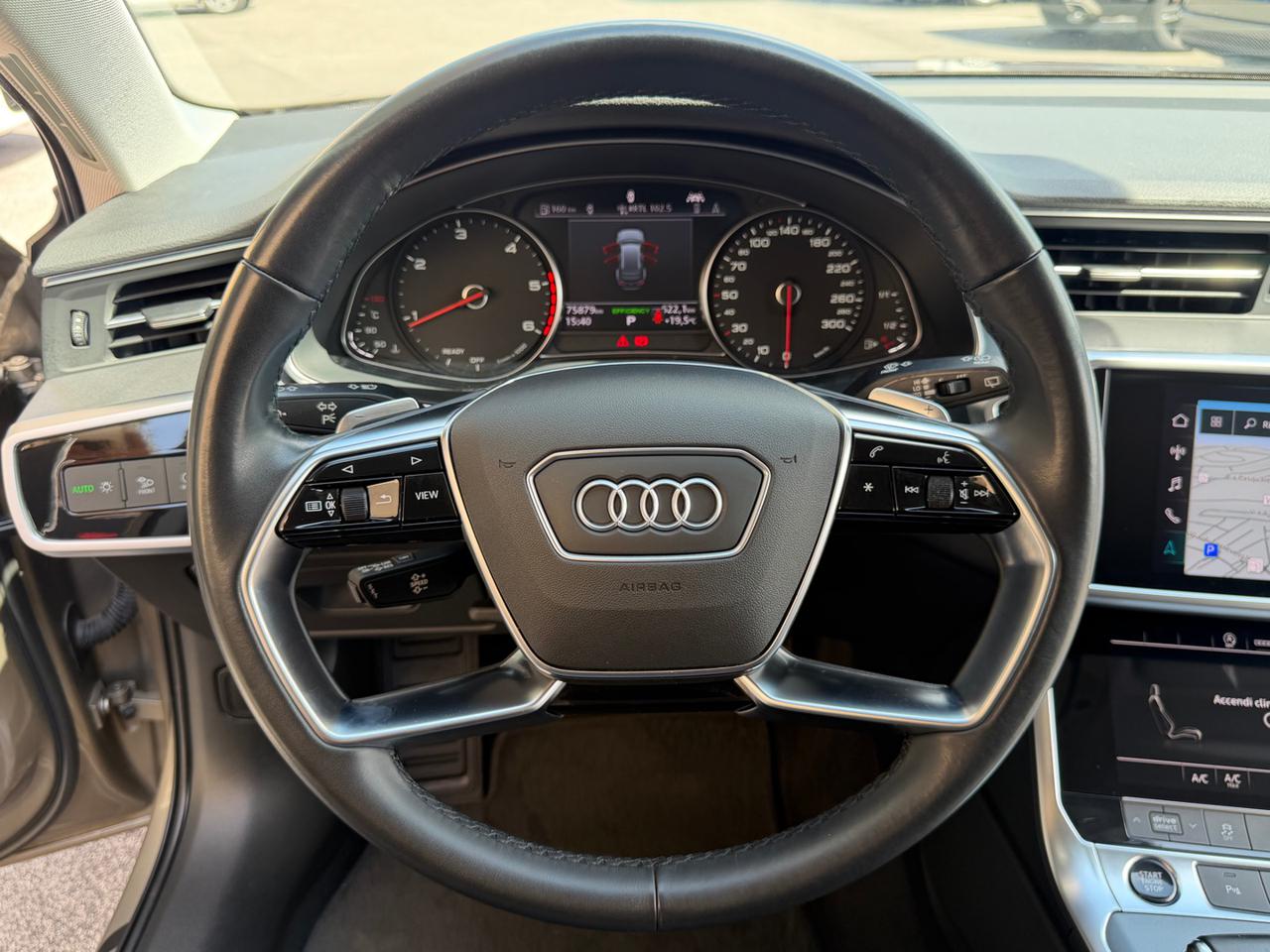 AUDI A6 Avant 40 2.0 TDI ultra S tronic Business AVANT - 15