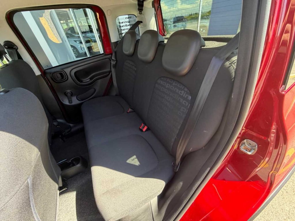 FIAT Panda 1.0 FireFly S&S Hybrid Pandina - 11