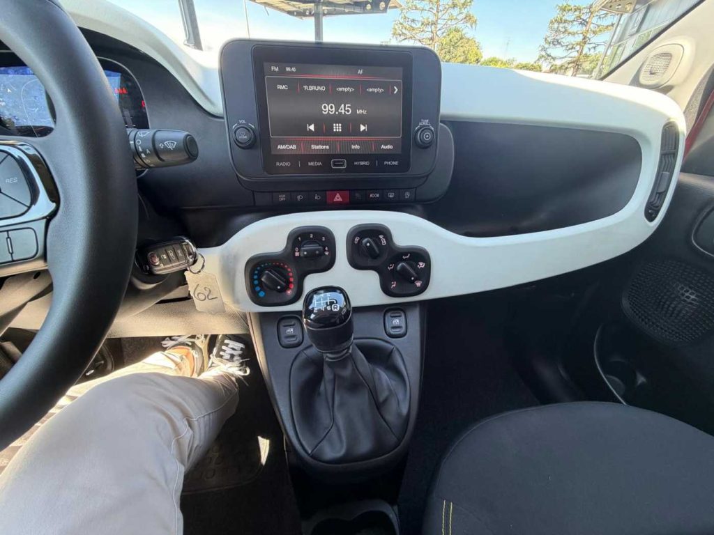 FIAT Panda 1.0 FireFly S&S Hybrid Pandina - 18
