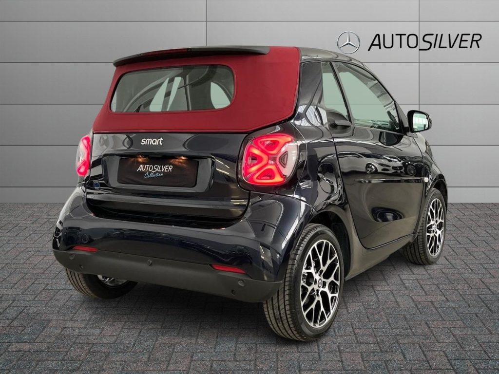 SMART ForTwo Cabrio EQ suitered 4,6 kw - 2