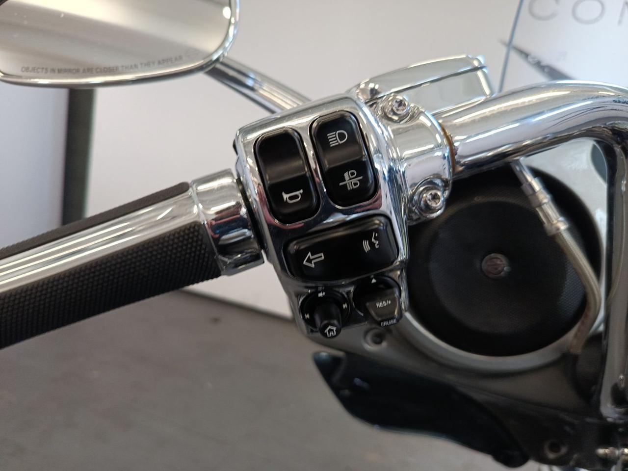 HARLEY-DAVIDSON FLTRXS Road Glide ROAD GLIDE FLTRXSE - 6