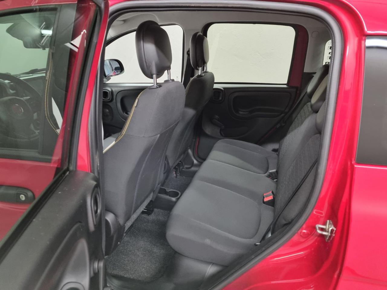 FIAT Panda 1.0 FireFly S&S Hybrid Pandina - 9
