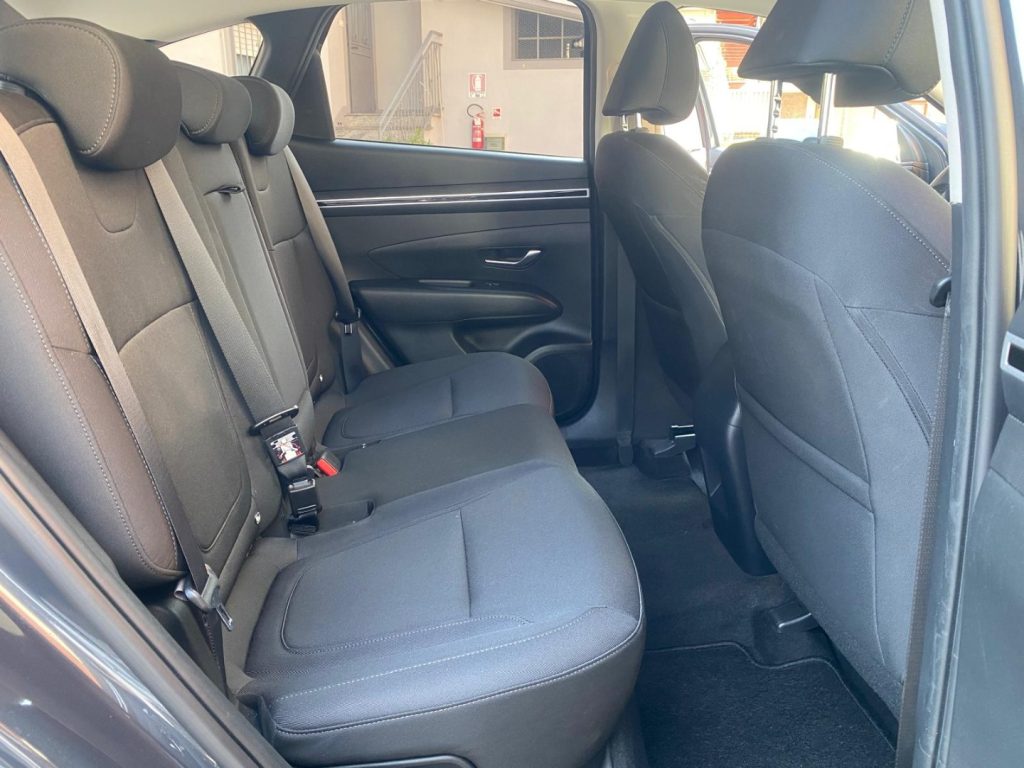 HYUNDAI Tucson 1.6 T-GDI 150 CV KLASS - 17