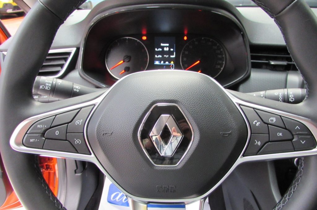 RENAULT Clio SCe 65 CV 5 porte Equilibre - 11