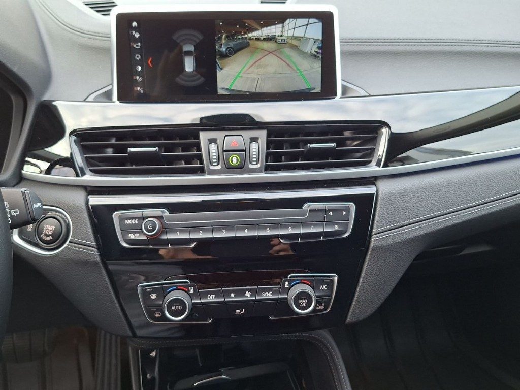 BMW X1 xDrive18d Sportline Aut. - 13