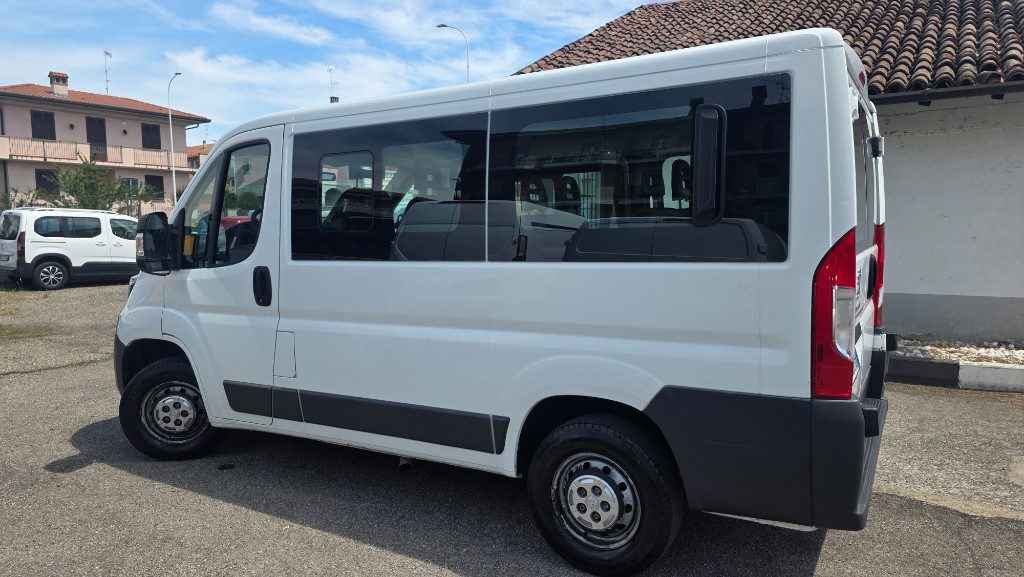 PEUGEOT Boxer 330 2.0 BlueHDi/110CV Comfort 9posti - 2