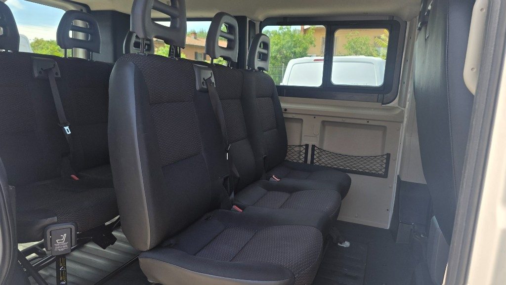 PEUGEOT Boxer 330 2.0 BlueHDi/110CV Comfort 9posti - 8