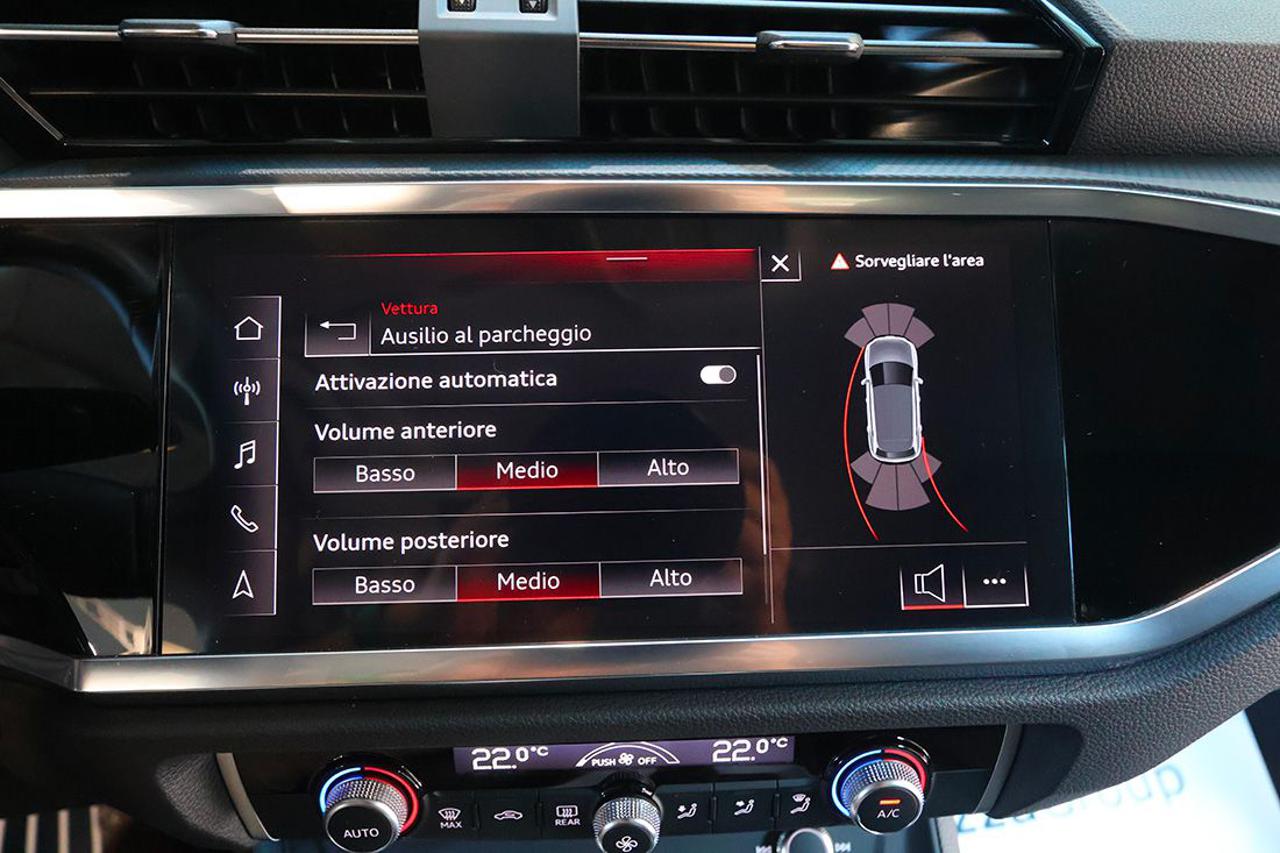 AUDI Q3 40 TFSI Quattro S-Tronic Business Advanced - 23