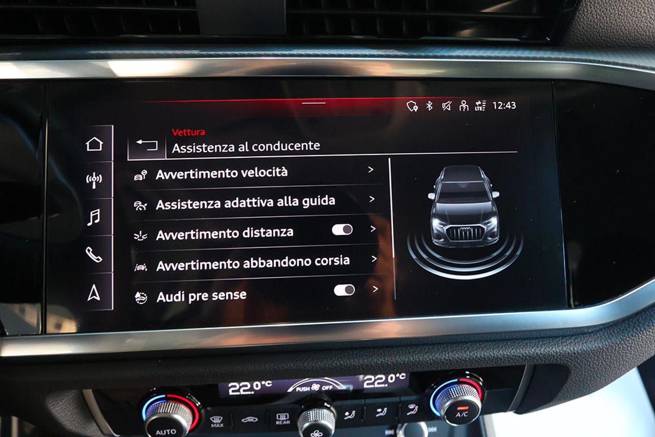 AUDI Q3 40 TFSI Quattro S-Tronic Business Advanced - 25