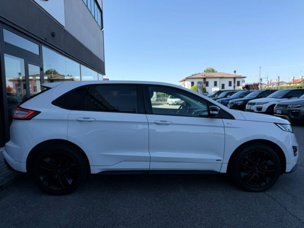 Clicca per ingrandire Edge - 2.0 TDCI 210 CV AWD S&S Powershift ST Line