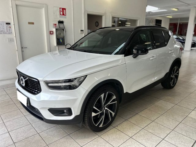VOLVO XC40 Bianco perlato