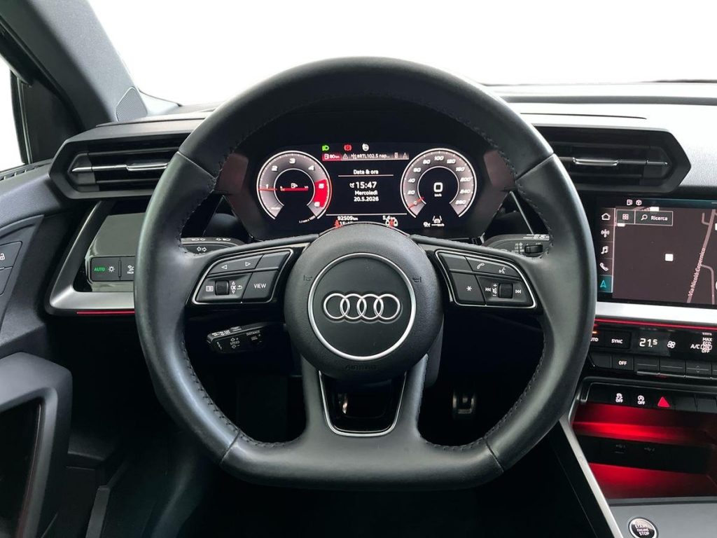 AUDI A3 Sportback 30 2.0 TDI Business Advanced - 11