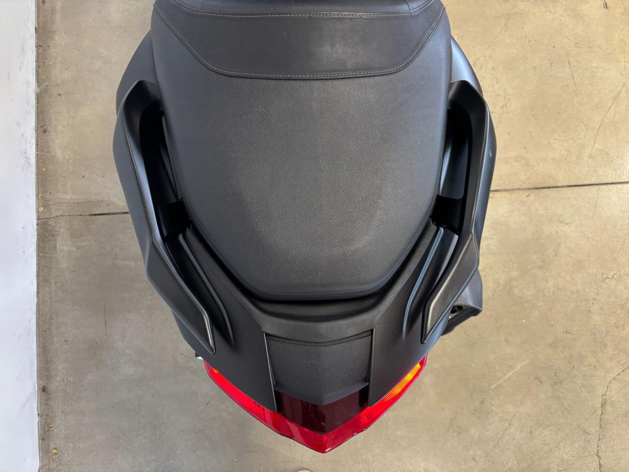YAMAHA T-Max 560 560 TECH MAX - 10