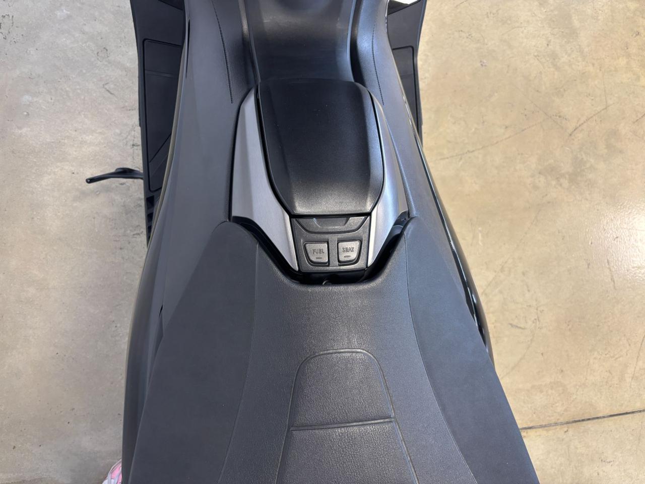 YAMAHA T-Max 560 560 TECH MAX - 11
